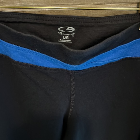 Champion woman’s workout pants. Size L - Picture 2 of 6